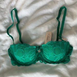 Kelly Green 30A La SENZA Push-Up Balconette Bra